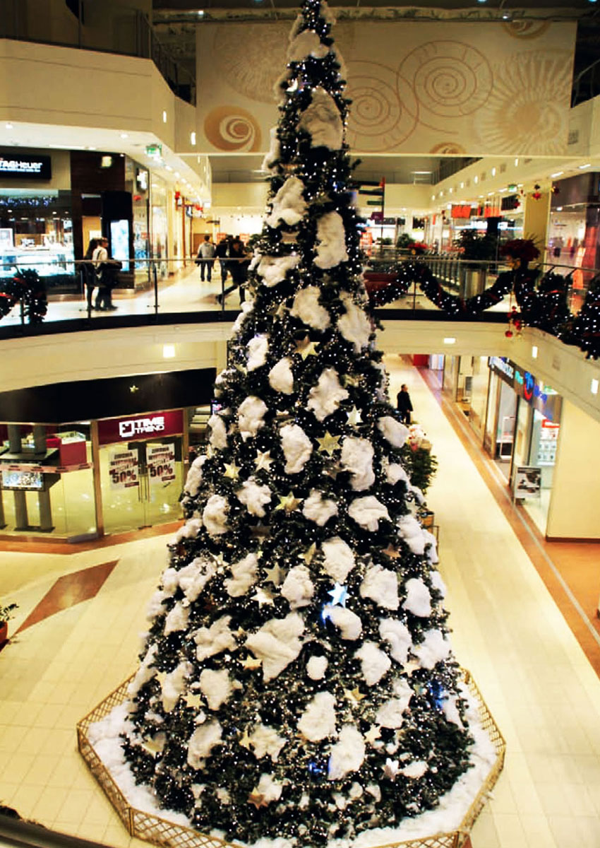 Sapin de Noël décoré pour Centre Commercial